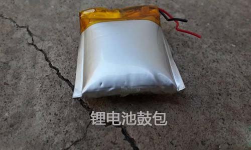 <b>333体育鼓包还能用吗？如何修复333体育包?</b>