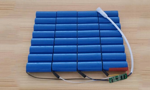 <b>333体育放电电压，333体育标称电压为什么是3.7V？</b>